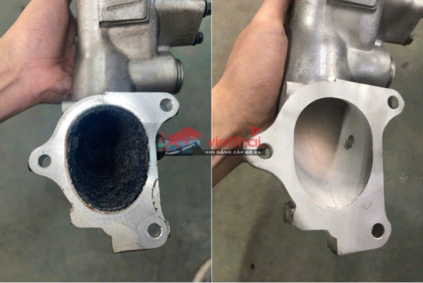 Vệ Sinh Buồng Đốt, Họng Nạp Bằng Công Nghệ Bắn Đá Khô CO2 – Giải Pháp Làm Sạch Hiện Đại, An Toàn Cho Động Cơ 6 ve-sinh-buong-dot-bang-ban-da-co2
